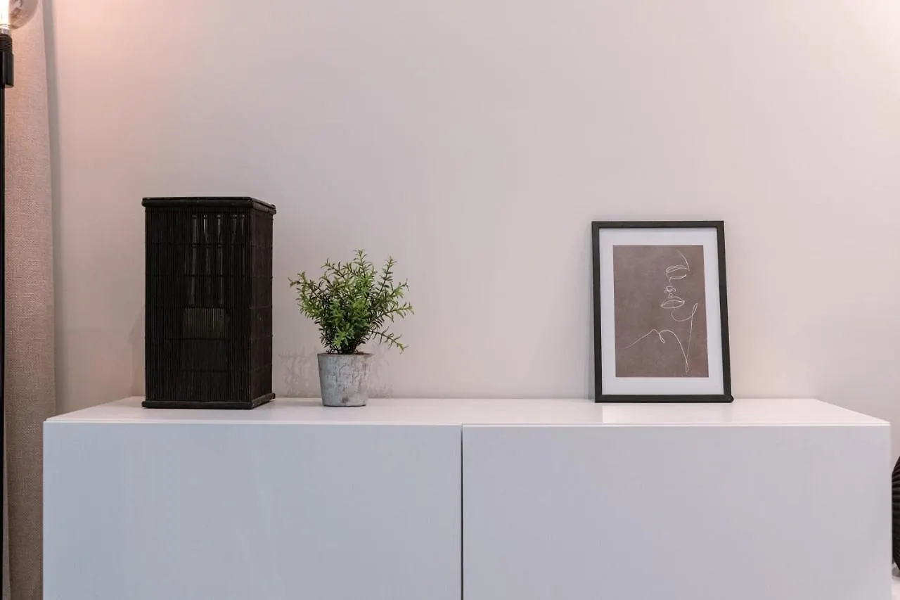 Beautiful Apartment For 6 Persons On Top Location In Gent 0*, Ghent